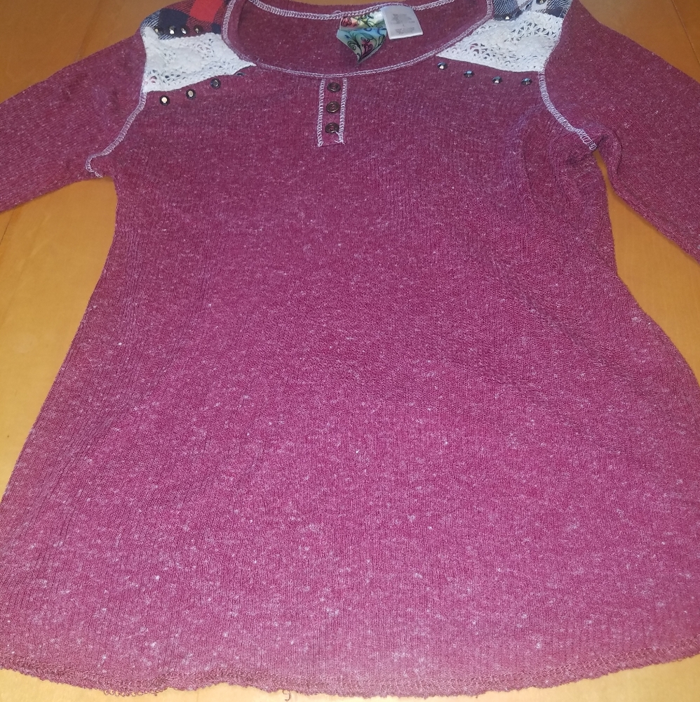 Kyut Top. Lace, Plaid And Stud Accents View 3